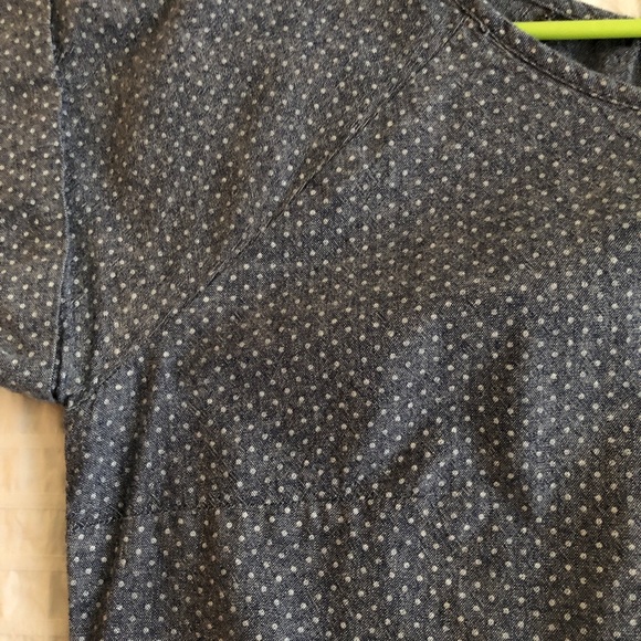 Amanda Laird Cherry Chambray Blouse🌷 - Picture 5 of 5